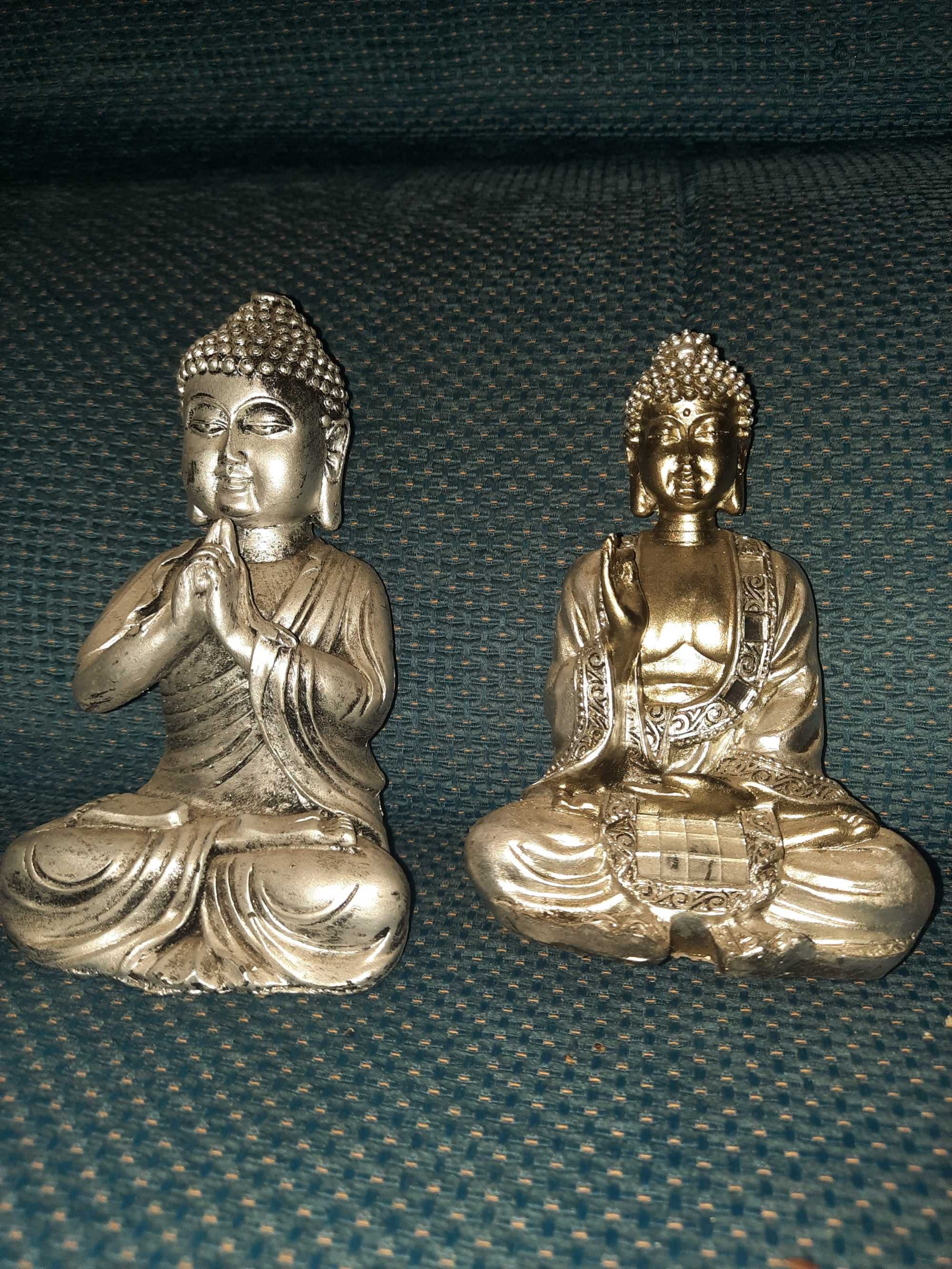 2 buddas pequenos