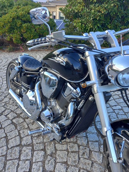 Moto Honda 1800 cc,