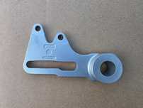 Adapter zacisku jarzmo tył tylnego KTM sx 85 r. 03-10 OEM