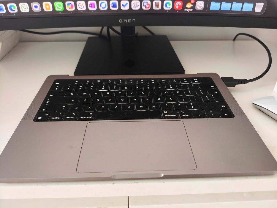 MacBook Pro 14"/10+16-Core/M1 Pro/1TB SSD/16GB/Windows+27" HP E272Q