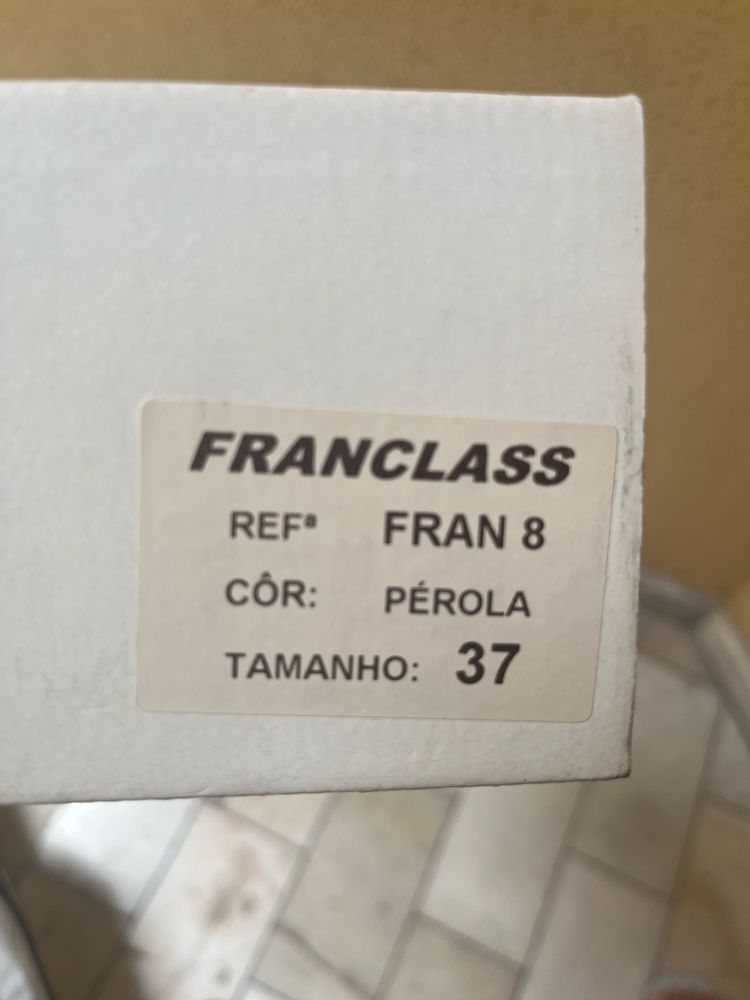 Sapato elegante para noiva ou ocasiao especial