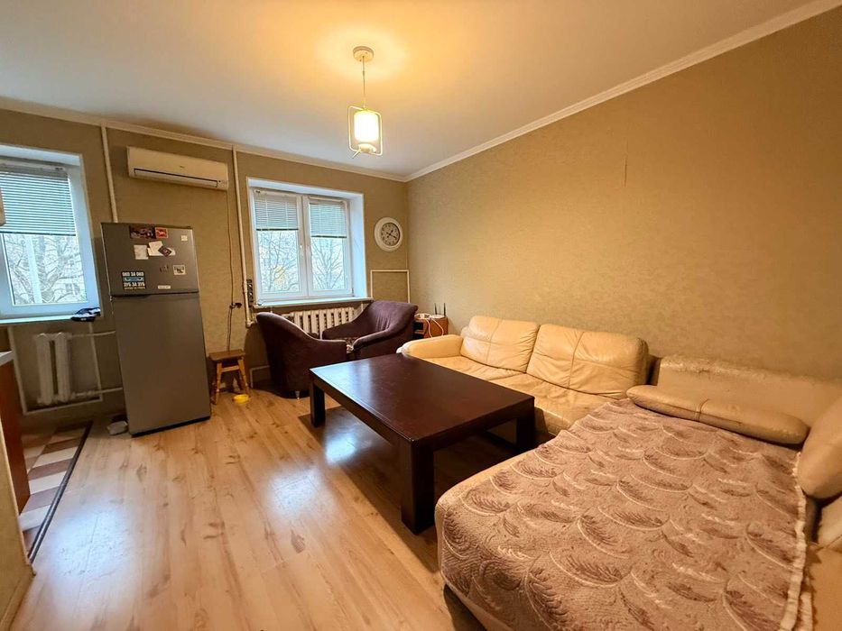 Продам перепланированную 3 комнатную на Парковой