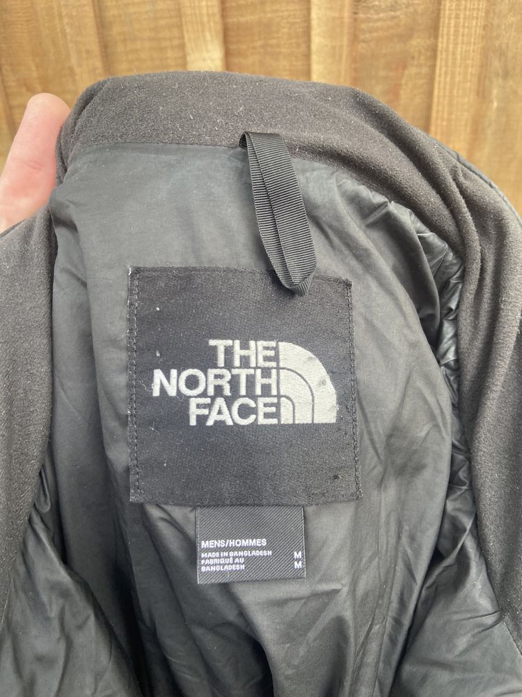 Пуховик The north face ( куртка , жилетка 700 тнф )