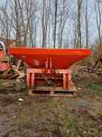 Rozsiewacz kuhn mds