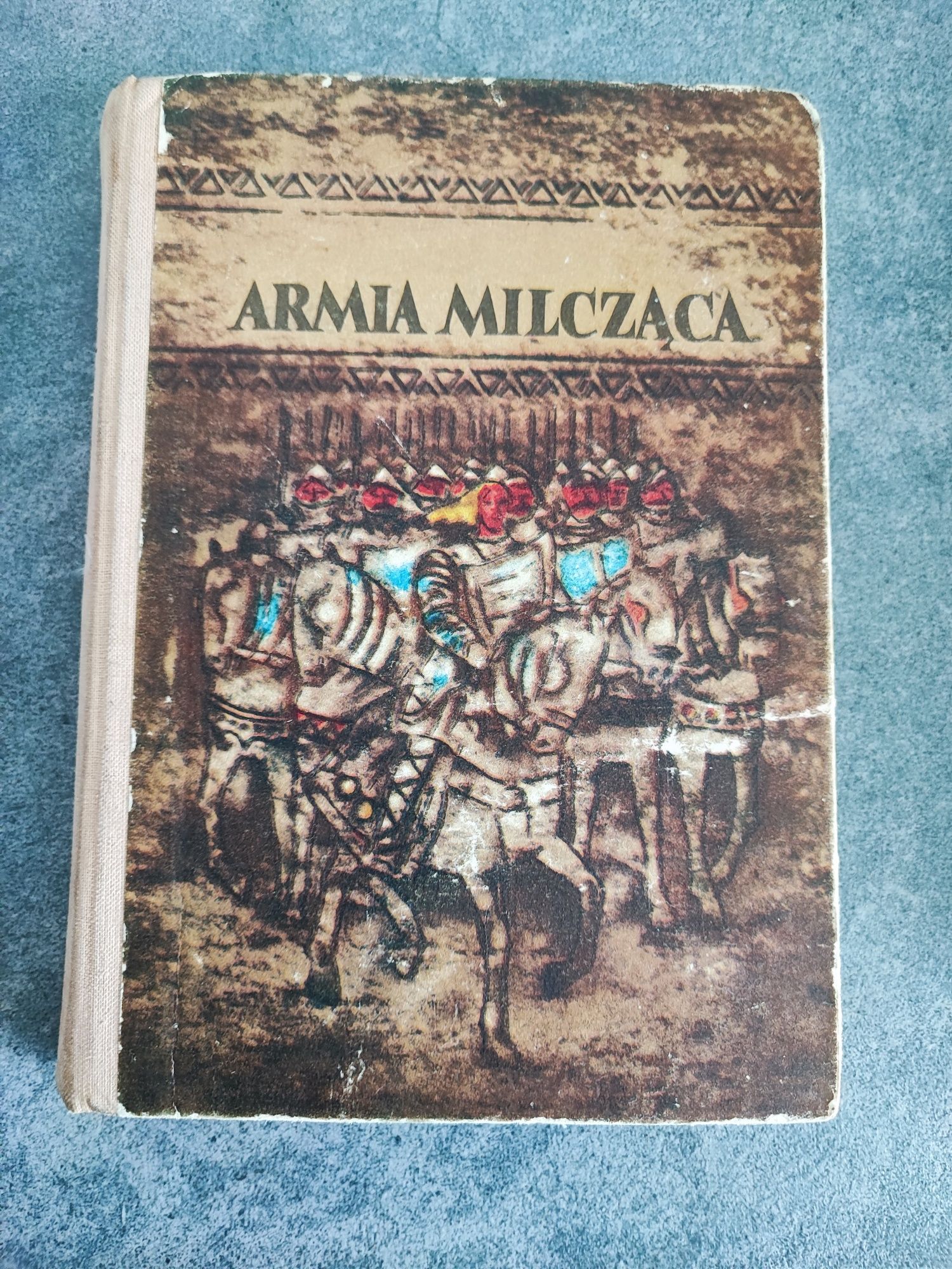 Armia milcząca B . Mrówczyński