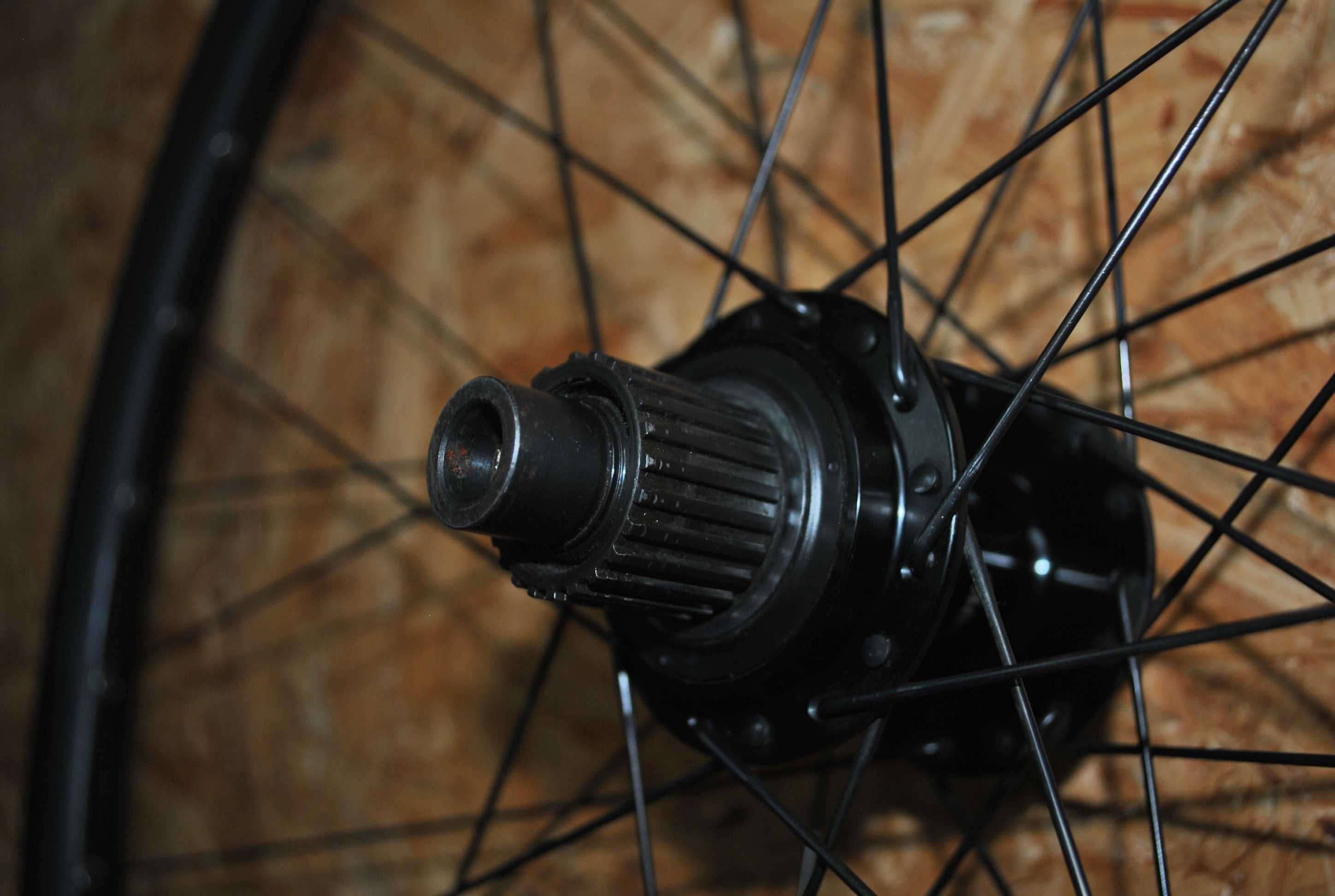 Koło XCT SHIMANO FH-MT410 29 Centerlock MICROSPLINE 12x142