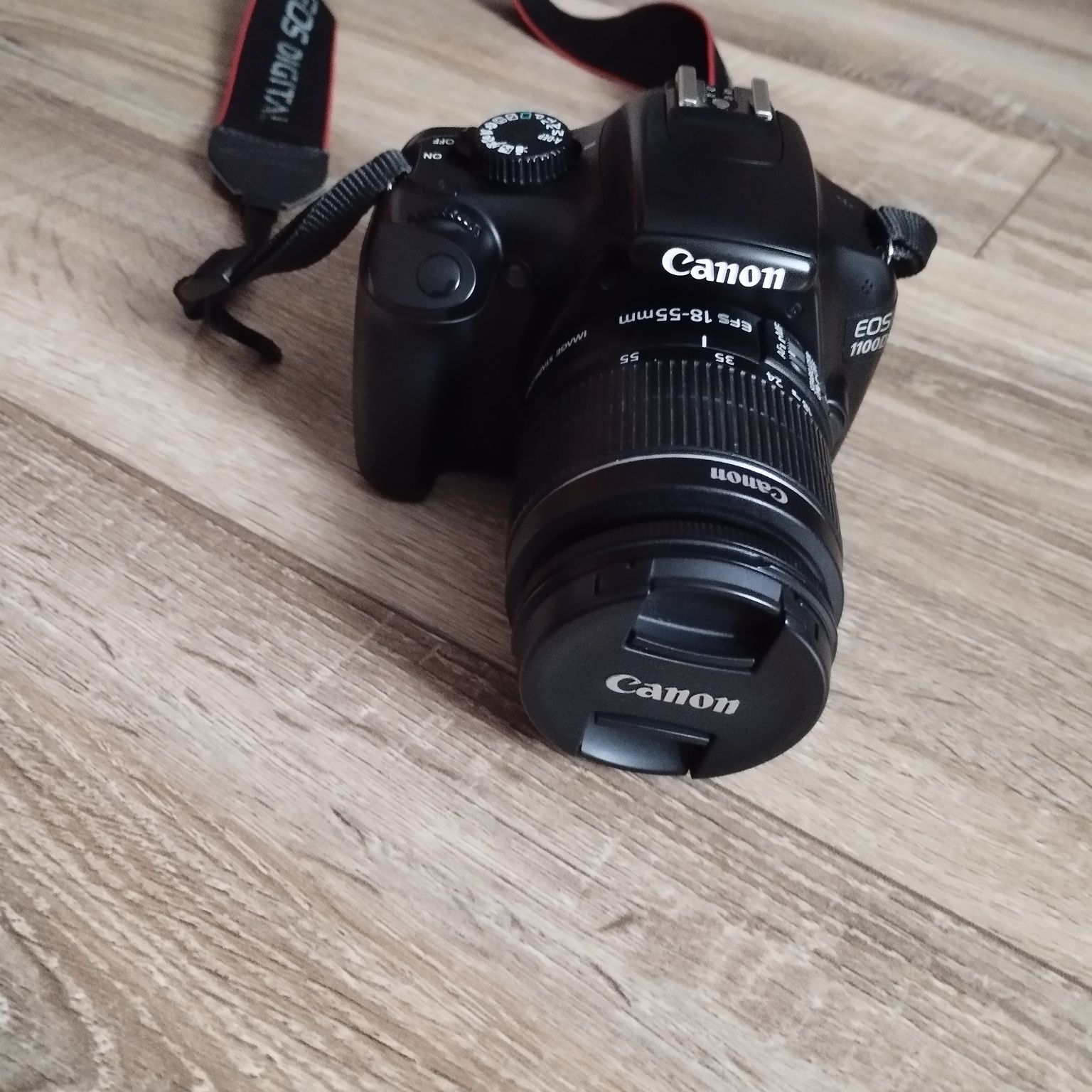 Фотоапарат Canon eos 1100d