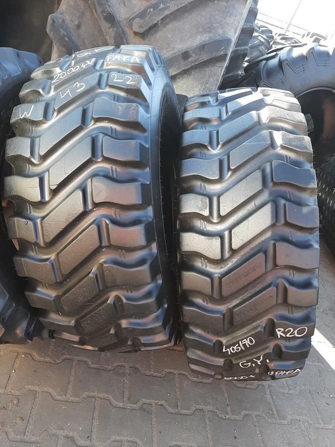 2x Opona używana przemysłowa 405/70R20 GOODYEAR 1000zł(szt.) W4322