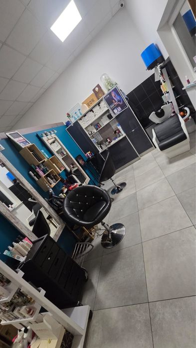 Wyprzedaż salonu fryzjerskiego