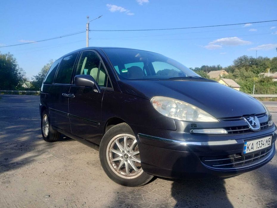 Продам обслужене сімейне авто (мінівен) (Peugeot 807 2.2 HDi)