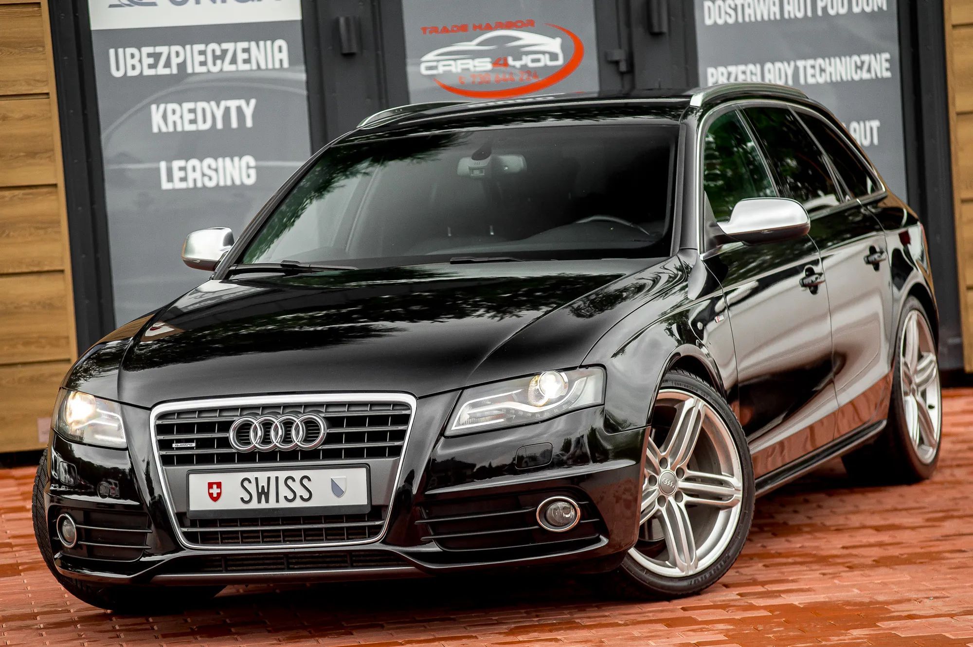 Audi A4 2,0 TFSI Quattro S-Line Xenon Nawigacja Tempomat Podgrzewane Fotele