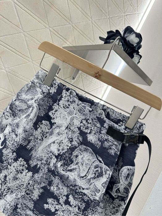 Костюм жіночий Christian Dior спідниця шорти кофта куртка диор діор