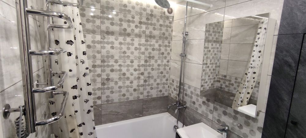 Продам эксклюзивную 2к.кв. Новые дома улучшенка 2балкона