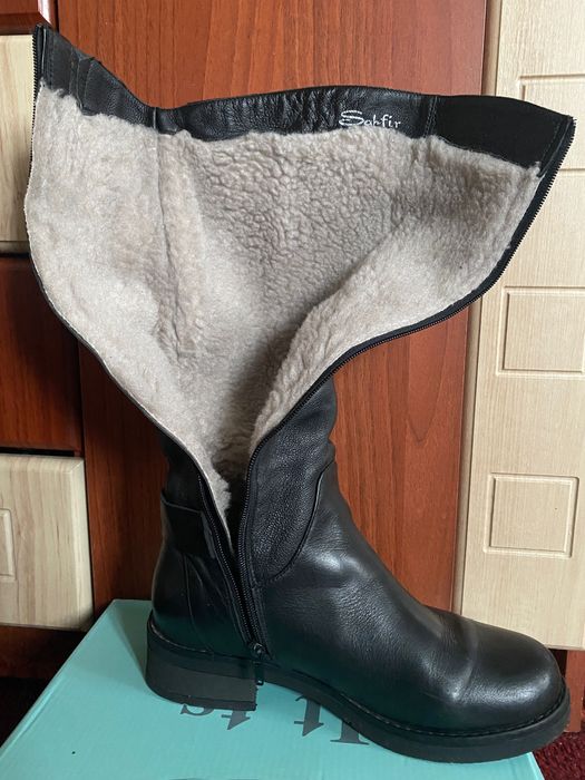 Продам шкіряні сапожки 39р.