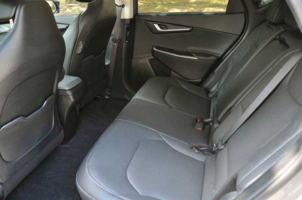 Kia EV6 Wind      2022