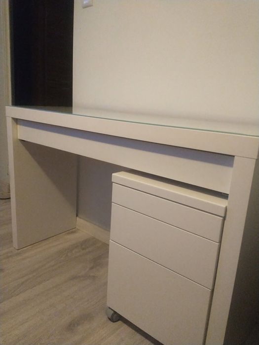 Toaletka, kontener IKEA MALM