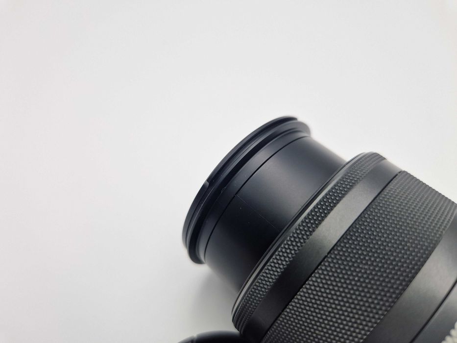 WYPRZEDAŻ Obiektyw Canon EF-M 15-45mm 1:3.5-6.3 IS STM - jak nowy