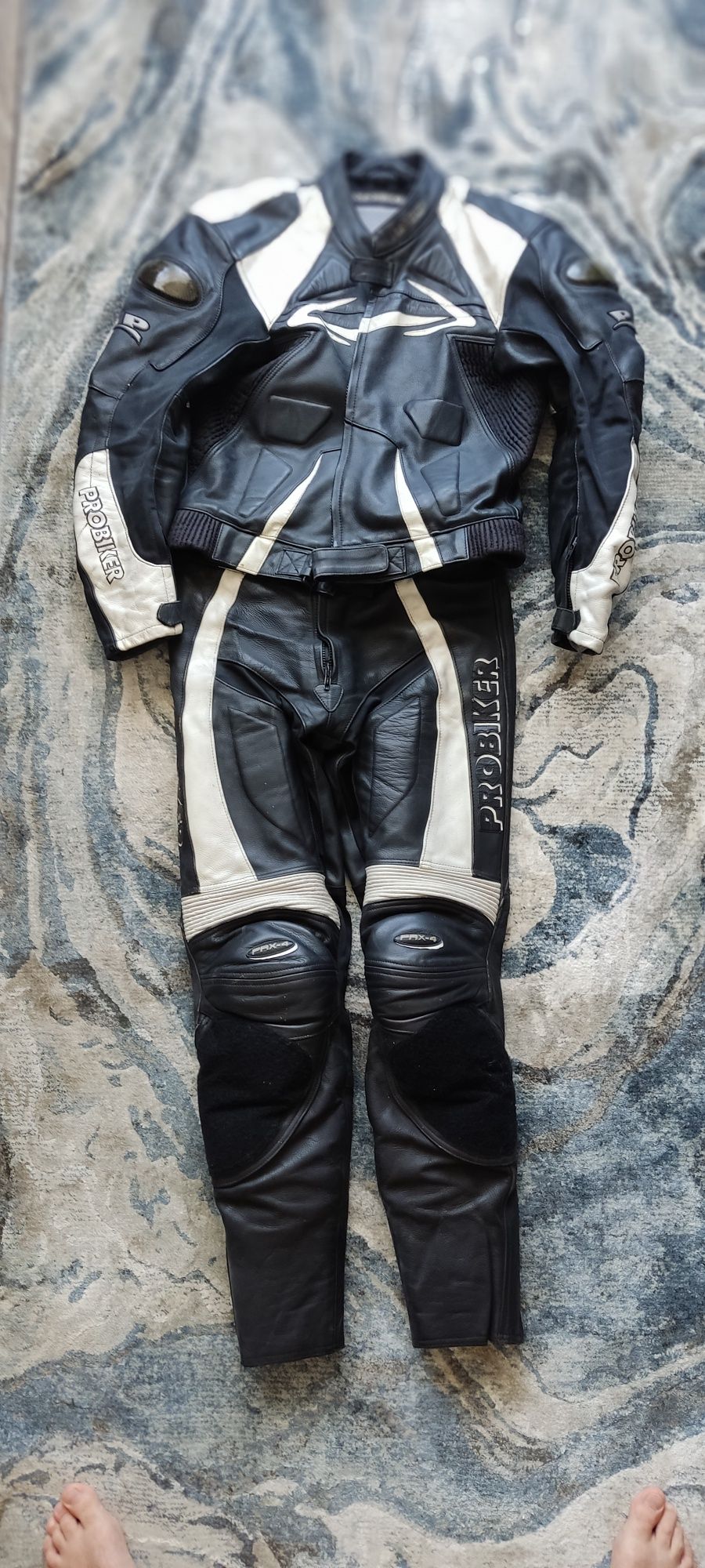 Sprzedam kombinezon motocyklowy