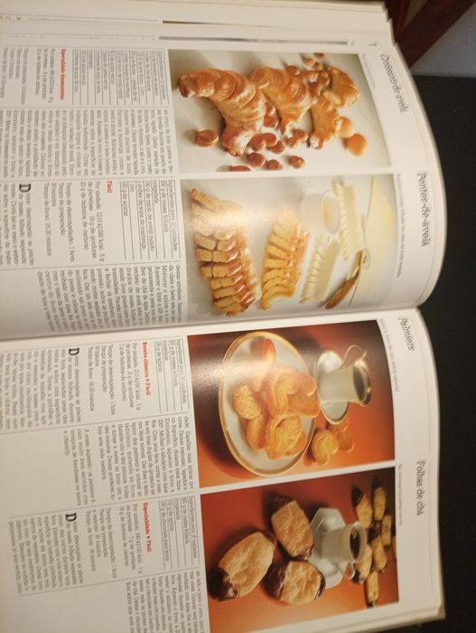 Bolos  Várias receitas - Coleção Cozinhar melhor - Circulo de leitores