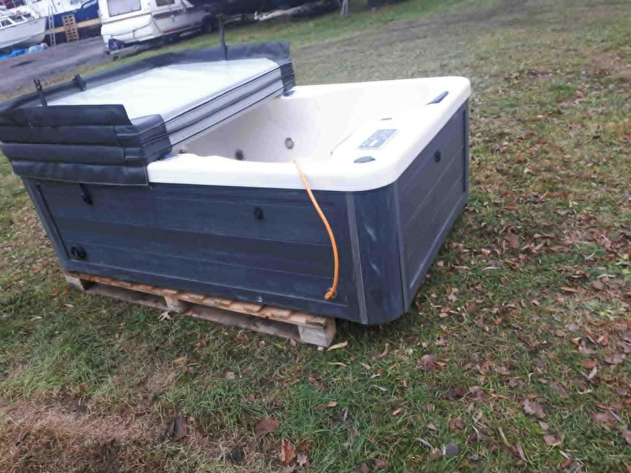 jacuzzi w dobrym stanie