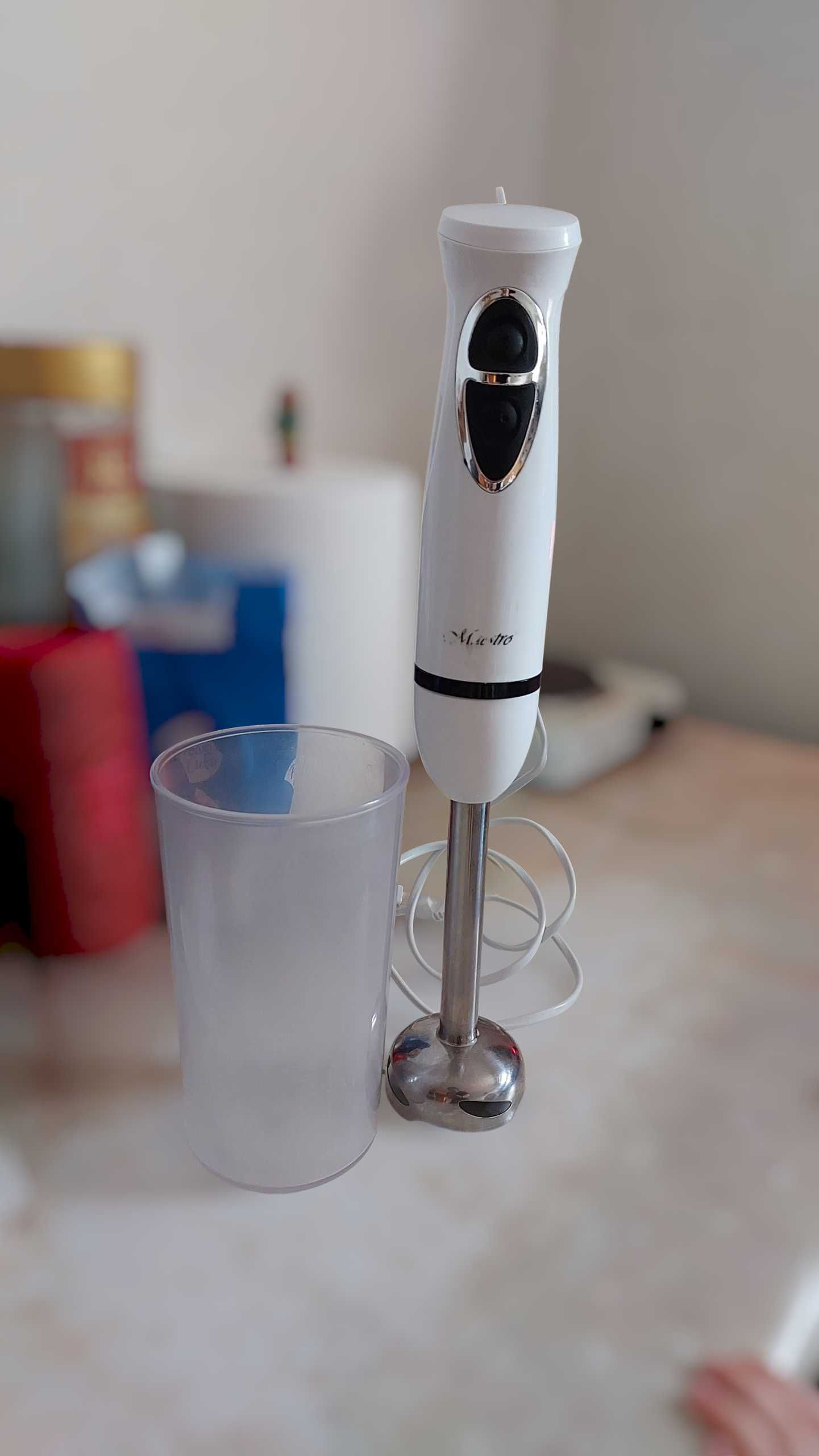 Blender ręczny do kuchni