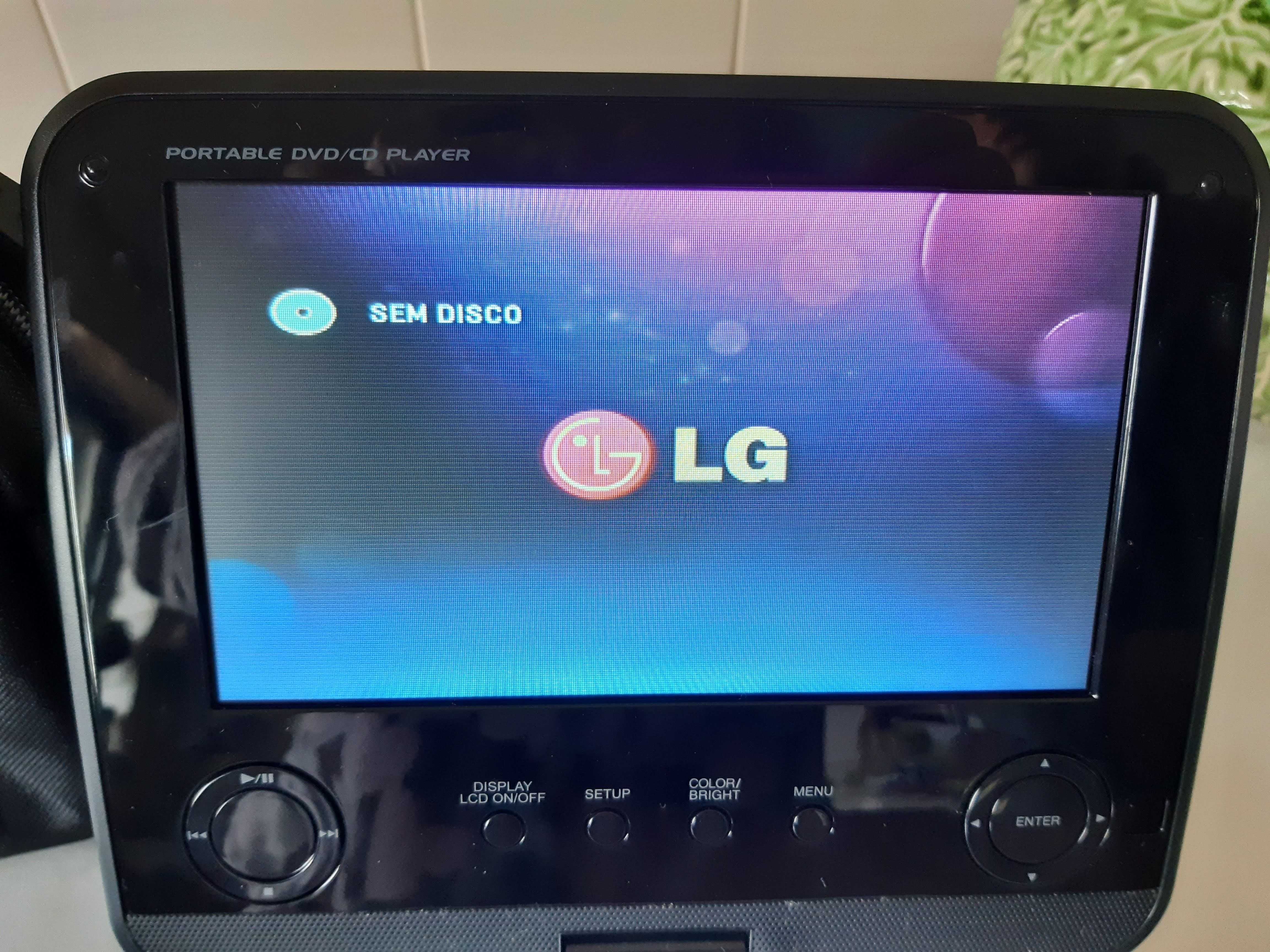 Leitor DVD Portátil, LG, com bolsa, comando e todos acessórios, c/NOVO