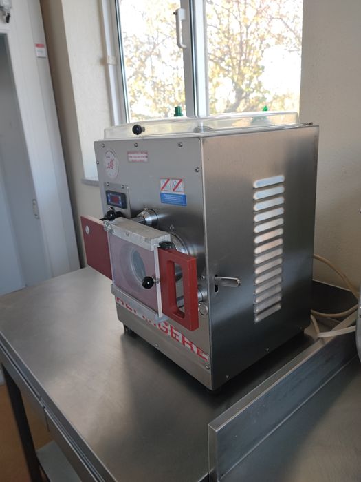 Picadora Trituradora de Carne CGT 32 Mec