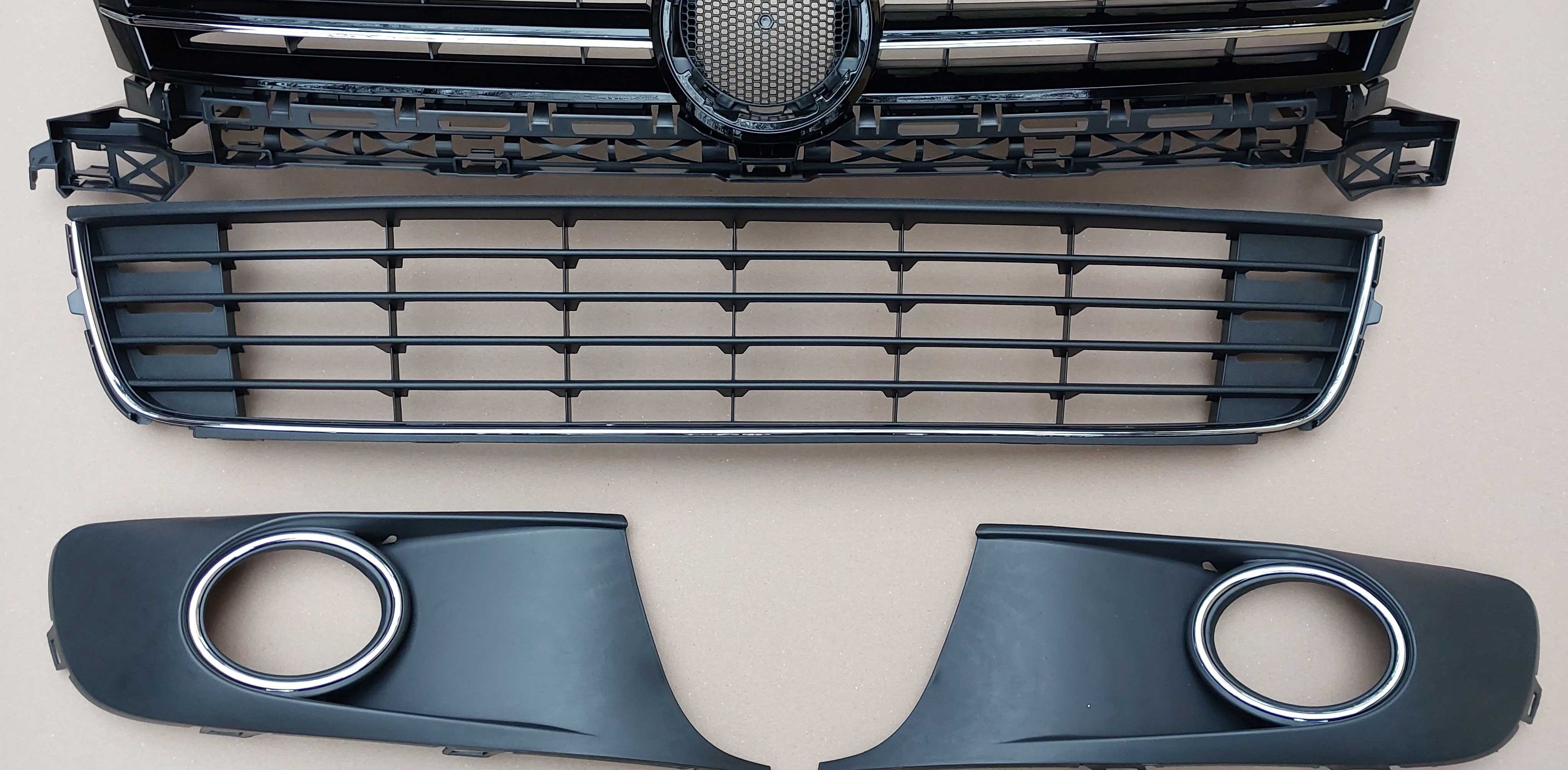 VW TOURAN 1T3 2010+ grill