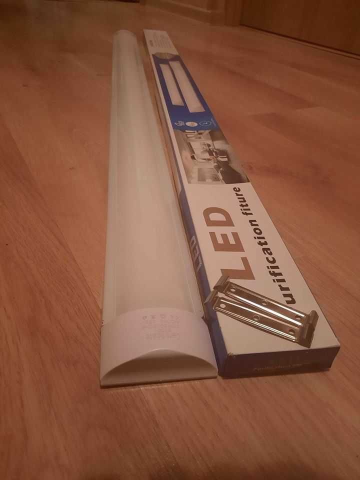 Lampa Led Garażowa Panel Świetlówka 120 cm Barwa zimna lub Neutralna