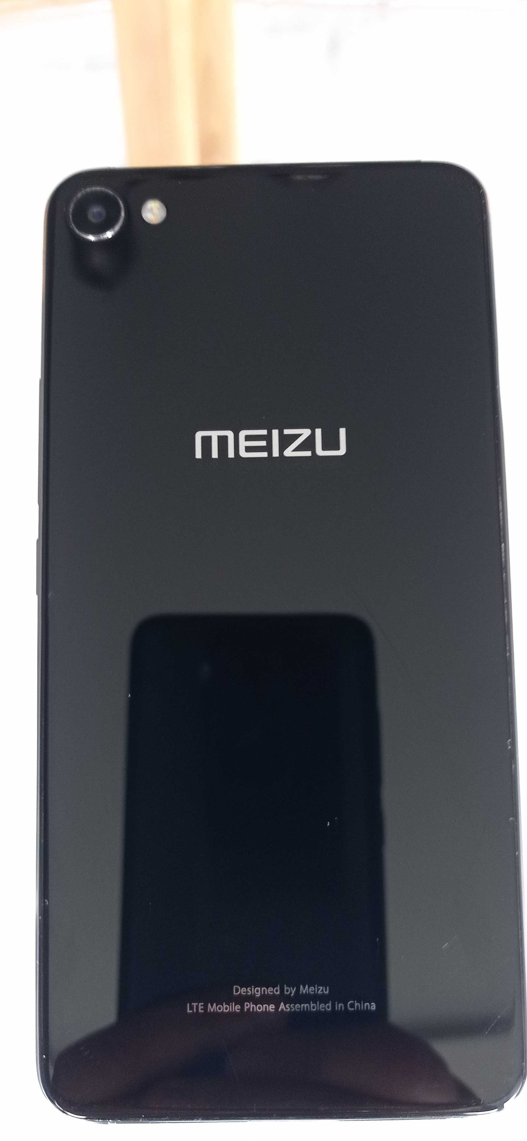 Смартфон Meizu U20