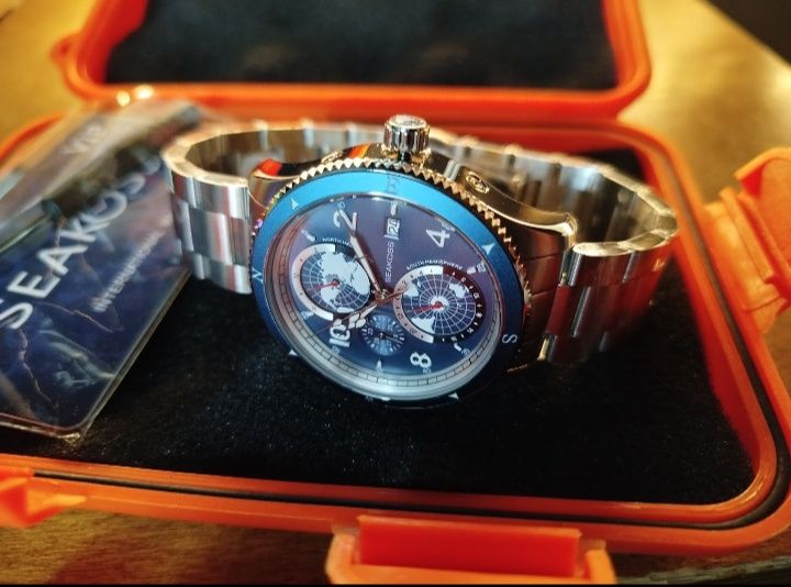 SEAKOSS Diver100m,42mm,механика часы