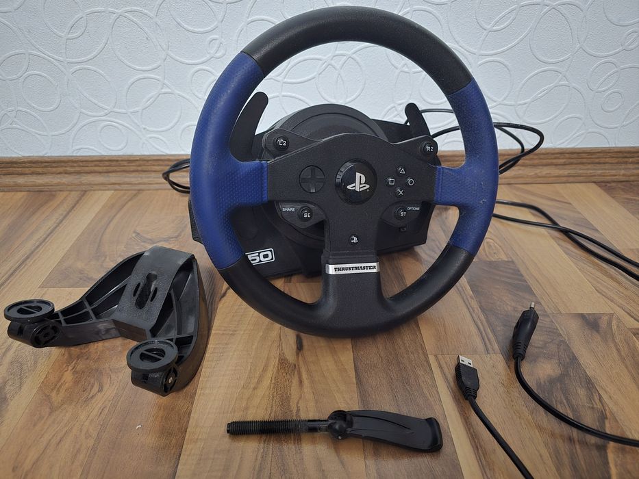 Руль/кермо для пк Thrustmaster T150 Force Feedback в хорошем состоянии