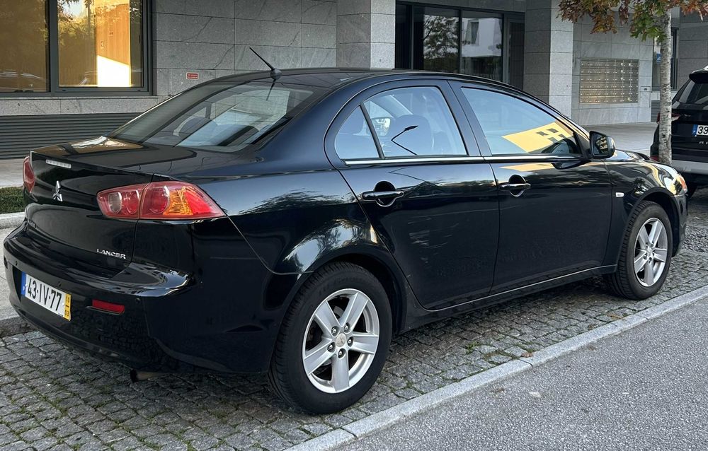 Mitsubishi Lancer 1.5 2010