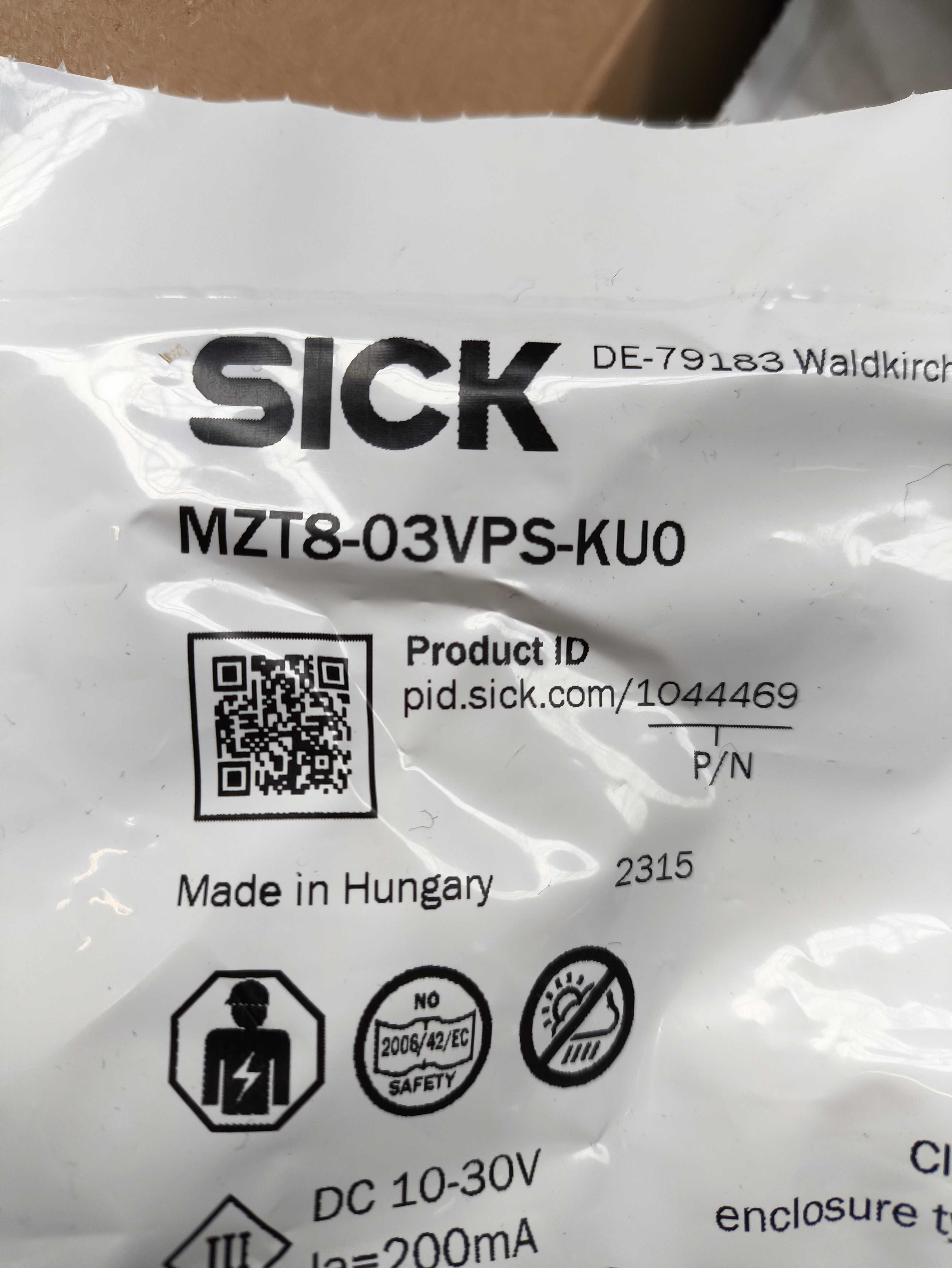 MZT8-03VPS-KP0 czujnik położenia tłoka SICK kontaktron