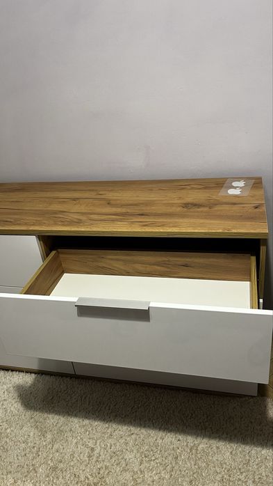 Продам комод на шість ящиків