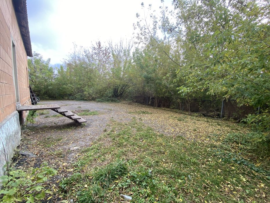 Продаж приміщення с В. Межиричі