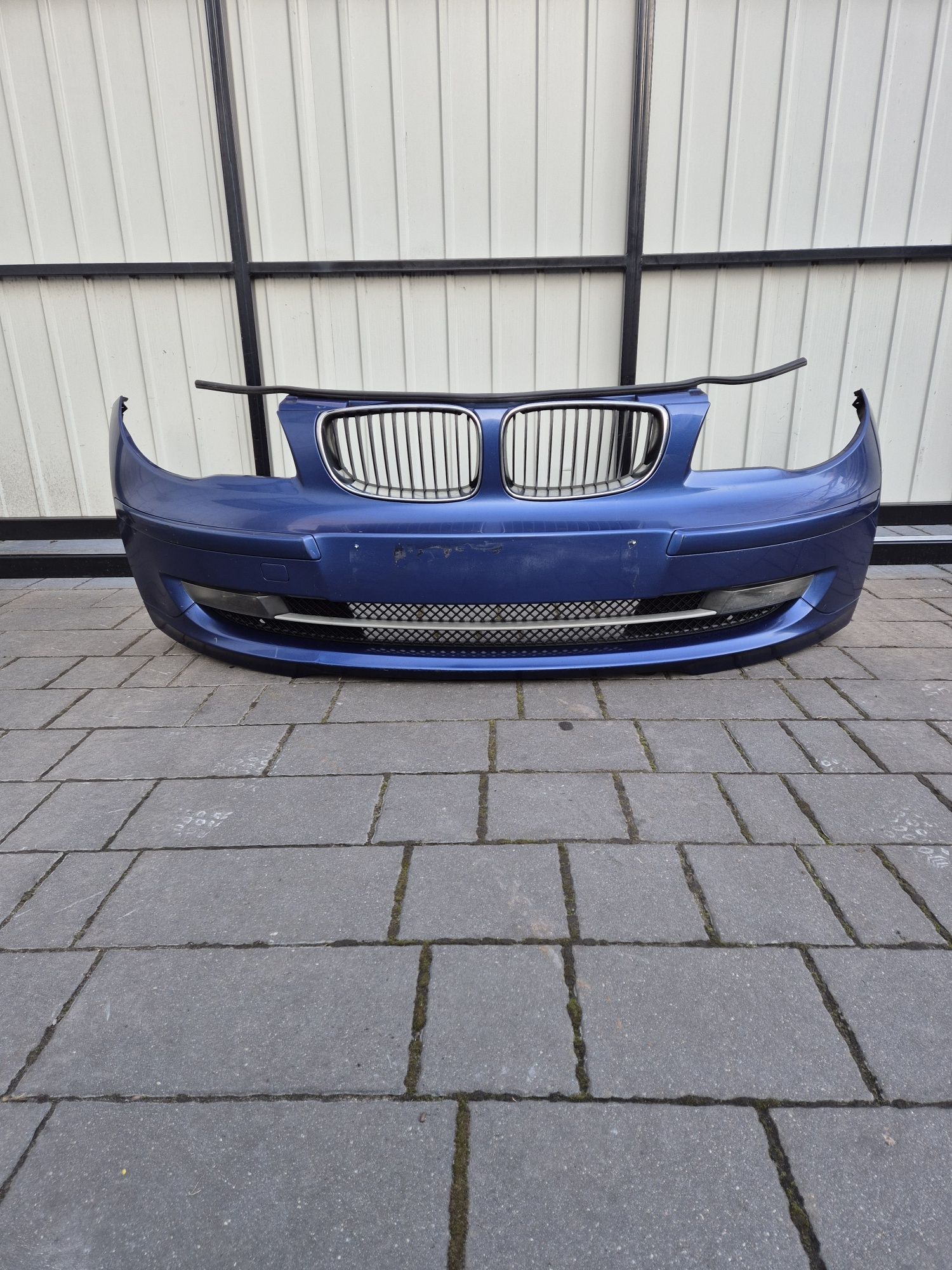 Zderzak przód przedni bmw serii 1 e87 lift rok 08 kod A51/5