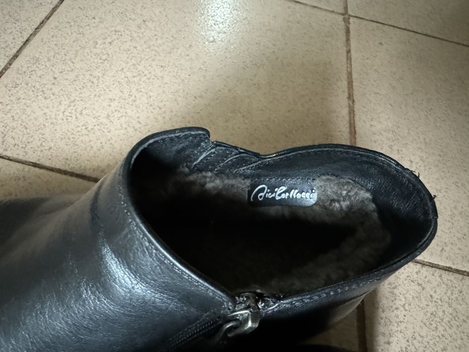 Продам зимові ботінкі