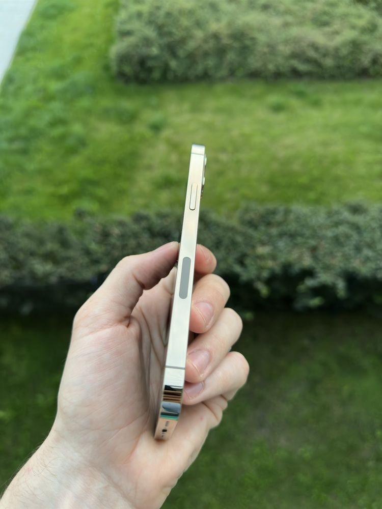 Apple IPhone Айфон 12 Про 256ГБ, Золотий, Неверлок, Оригінал