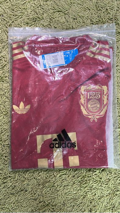 Vendo camisola de futebol de todos os clubes