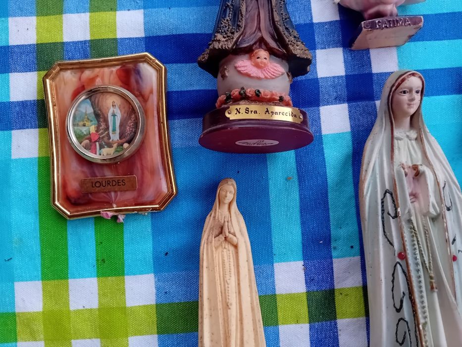 Conjunto de Figuras Religiosas