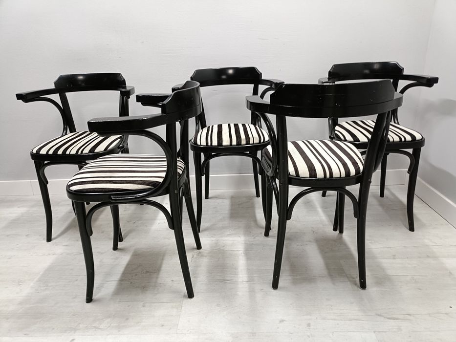 Krzesła gięte Thonet Fameg  czarne Loft do restauracji 5