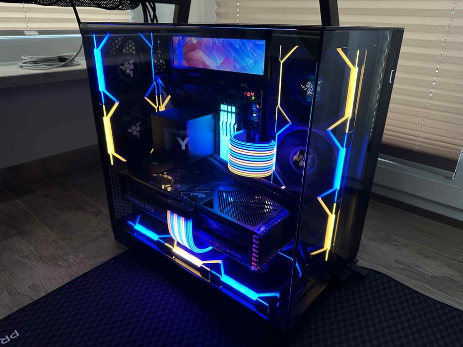 Komputer Gamingowy Ryzen 9950X / RTX 4090 / 128GB RAM DDR5 / Lian Li