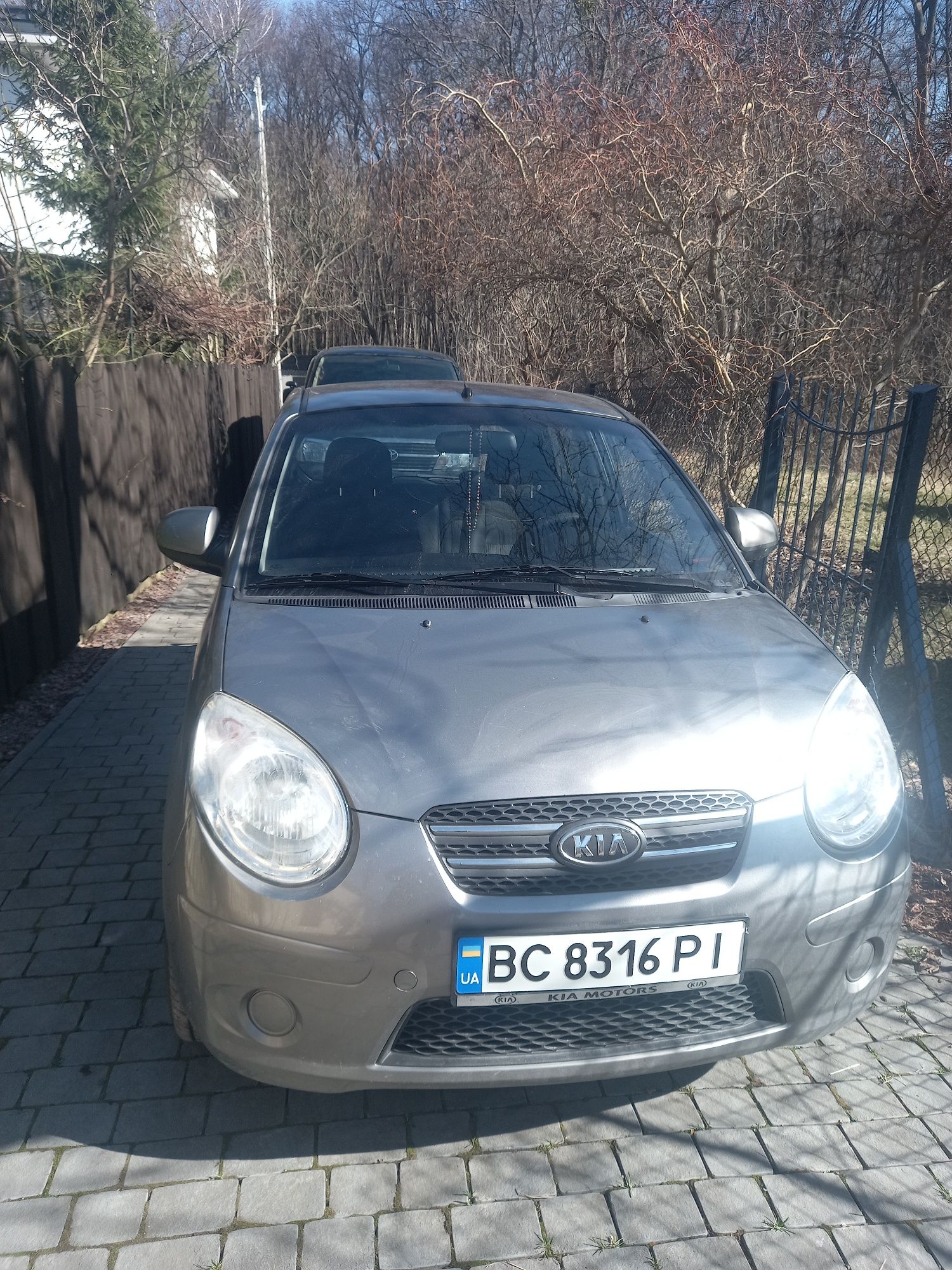 Автомобіль Kia Picanto