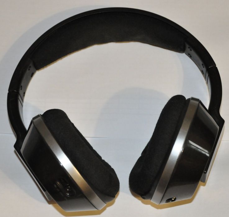 Беспроводные наушники Philips SHC8585