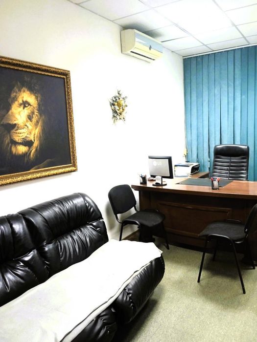 Продам офіс в центрі міста, пр. Аерокосмічний , 1 , Метро Левада, VG