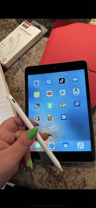 Tablet iPad Apple Retina - 100% sprawny