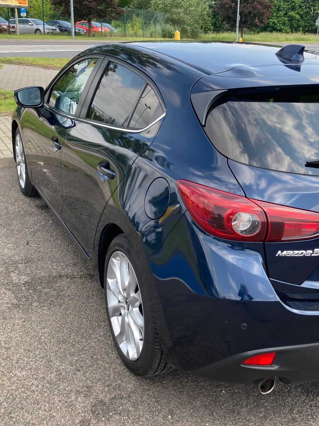 Mazda 3 Mazda 3 w wersji SkyPassion, silnik 2.0 Skyactiv-G (165 KM) 6-Manual