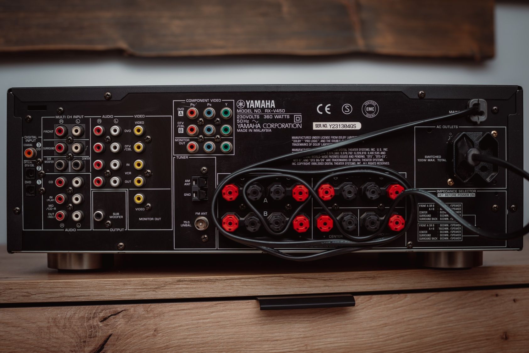 Amplituner kina domowego YAMAHA RX-V450