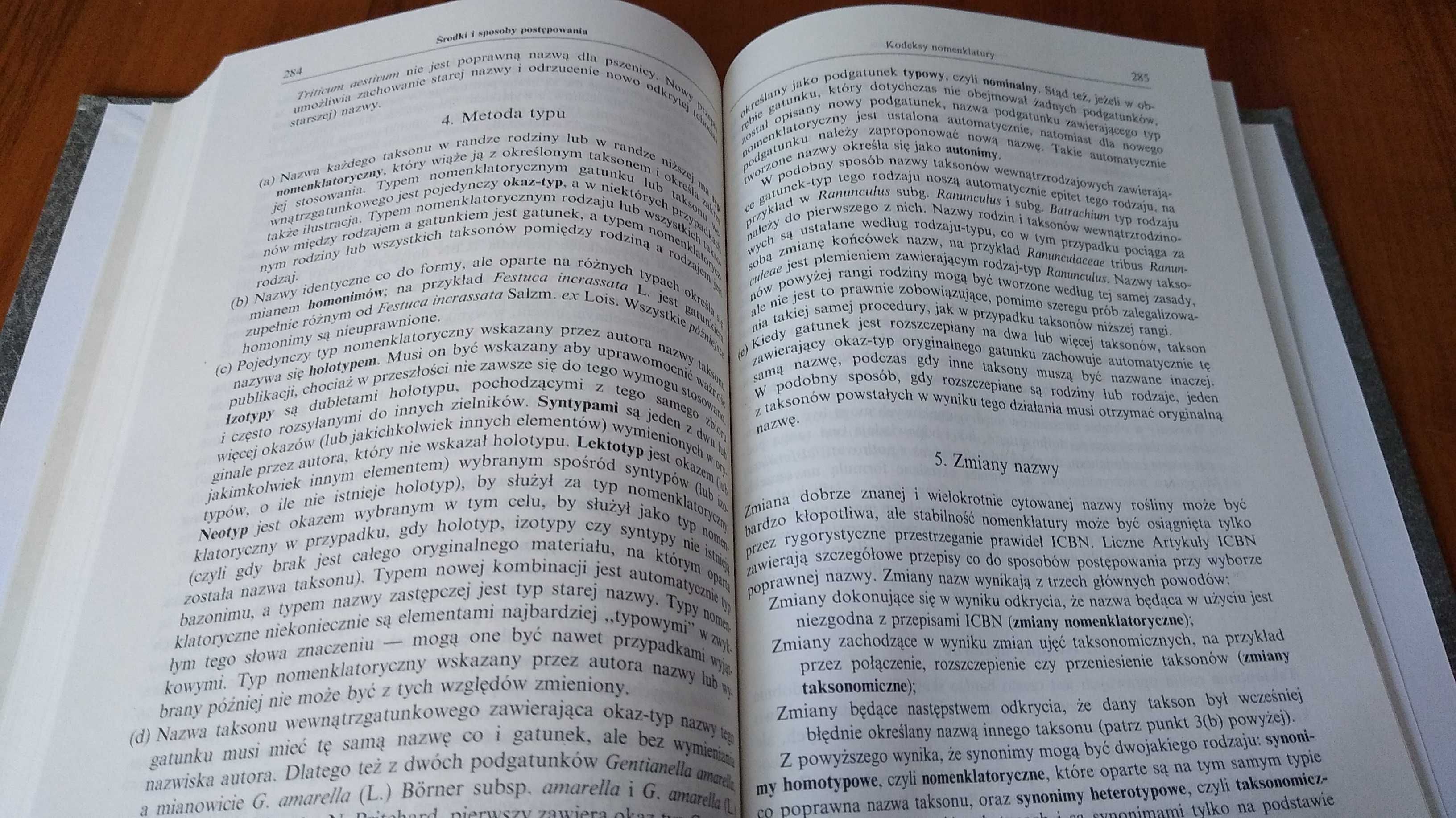 Taksonomia roślin i biosystematyka / Clive A. Stace